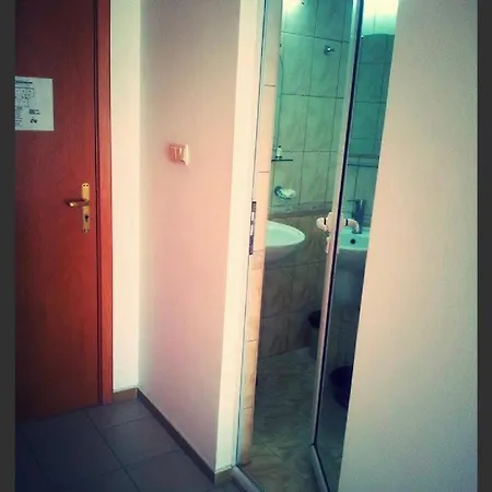 Concordia Plaza 2 Отель 3*