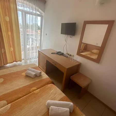 Concordia Plaza 2 Отель 3*